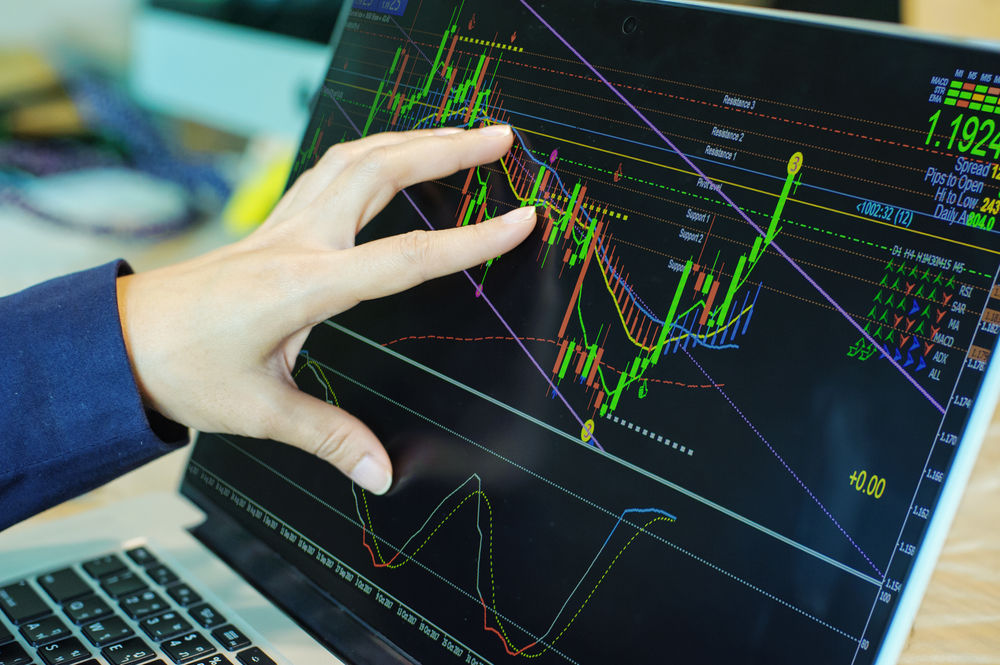 How to Manage Stock Market Risk Without Sacrificing Returns